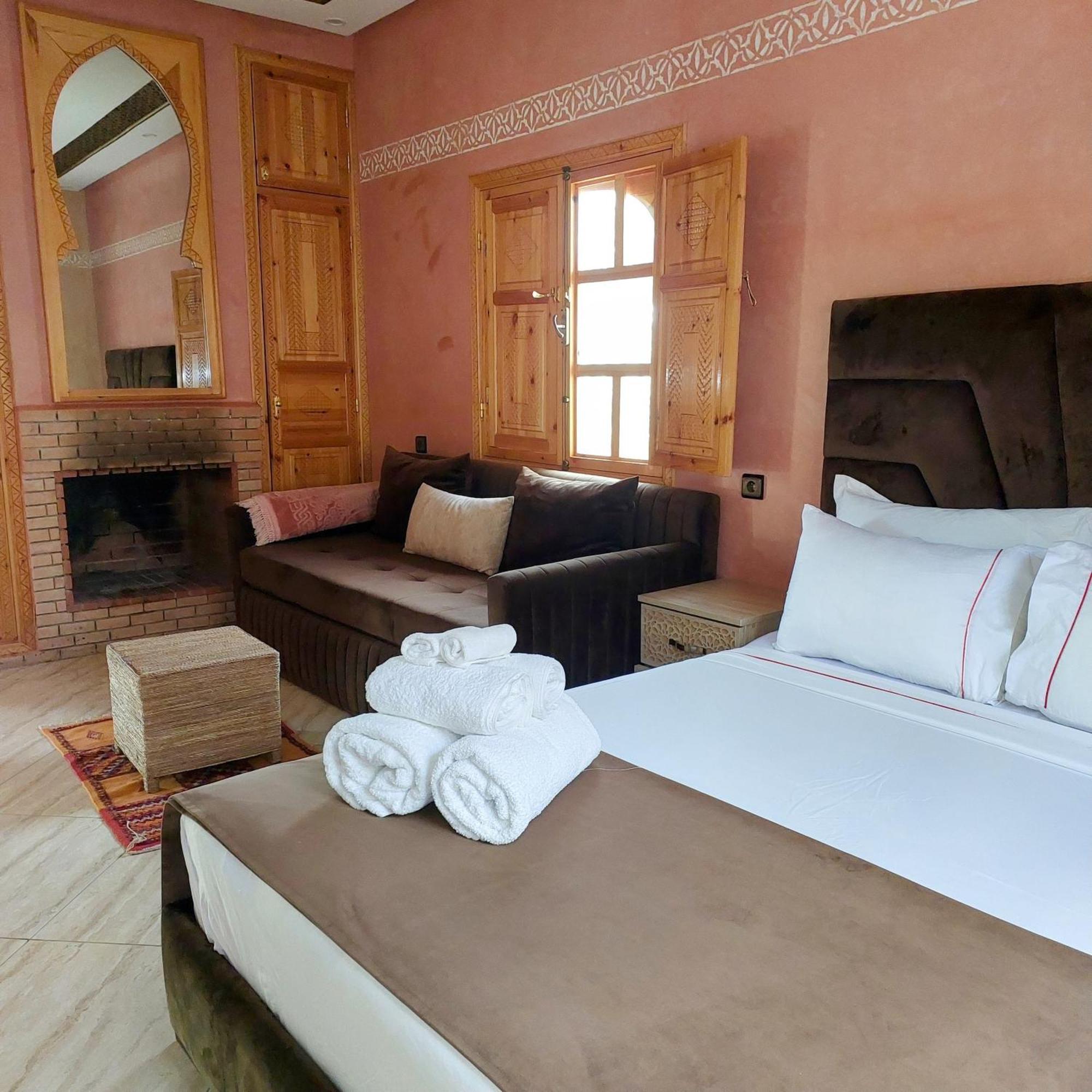 Chez Mamouchthka Bed & Breakfast Ourika Exterior photo